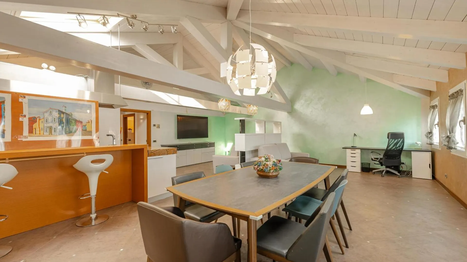 Luxury Burano Penthouse With Lagoon View Terrace And Jacuzzi Apartman